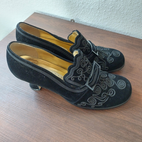 Vintage Victorian New York Transit Suede Leather Embroidered Pumps Size 7.5M - Picture 2 of 9